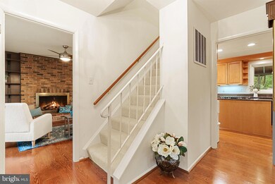 5168 Sandy Stone Ln, Broad Run, VA 20137 - photo 5