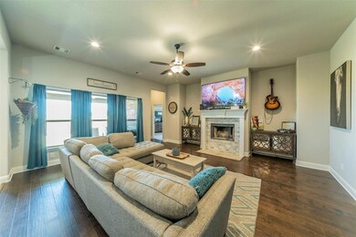 713 Waterford Way, Joshua, TX 76058 - photo 7