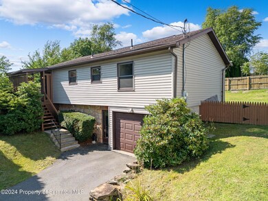 1301 Dorothy St, Scranton, PA 18504 - photo 2