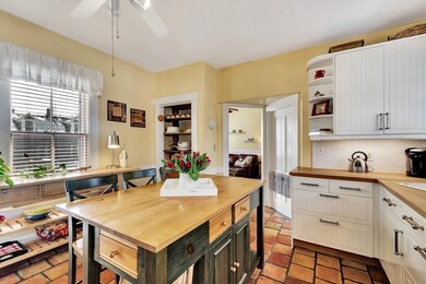 38 Windsor Ave, Acton, MA 01720 - photo 3