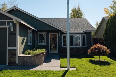 3210 SW Metolius Place, Redmond, OR 97756 - photo 4