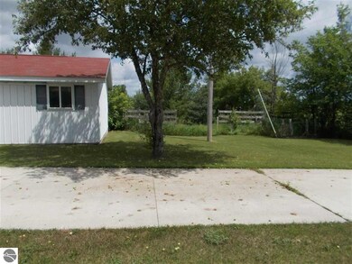 1581 Towerline Rd, Hale, MI 48739 - photo 4