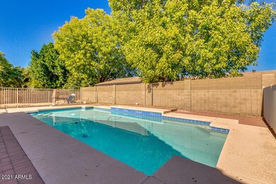 Private Pool!