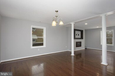 8658 Oakleigh Rd, Parkville, MD 21234 - photo 5