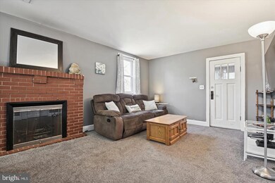 413 4th Ave, Halethorpe, MD 21227 - photo 2