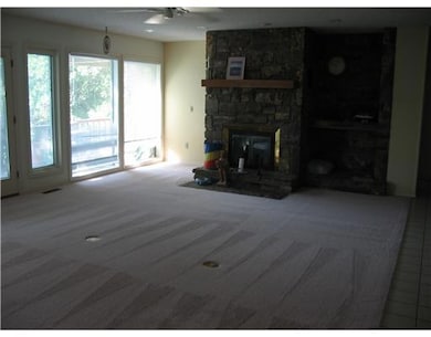 1 Wembly Cir, Bella Vista, AR 72715 - photo 2