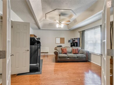 2316 Eastridge Cir, Moore, OK 73160 - photo 3