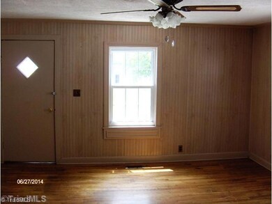 603 Lancaster Dr, Reidsville, NC 27320 - photo 3