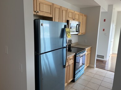 Walnut Place Condominiums unit 416, Peabody, MA 01960 - photo 4