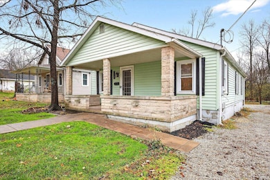 717 W Allen St, Bloomington, IN 47403 - photo 2