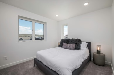 909 W Bullion St, Taylorsville, UT 84123 - photo 5