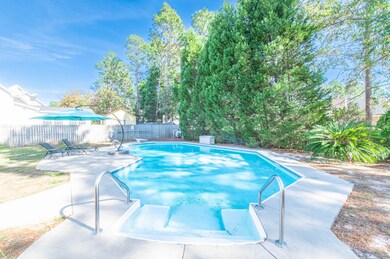 Inground pool!