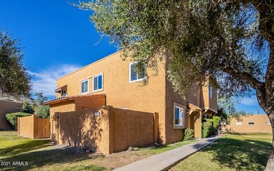 722 E Cochise Dr unit A, Phoenix, AZ 85020 - photo 2