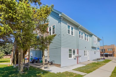 2191 S 60th St, West Allis, WI 53219 - photo 3