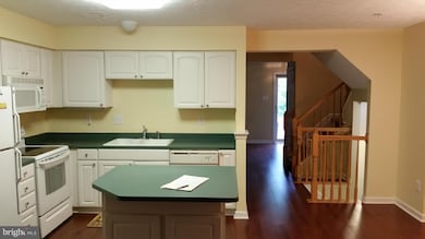 23 Milkwood Ct, Owings Mills, MD 21117 - photo 4