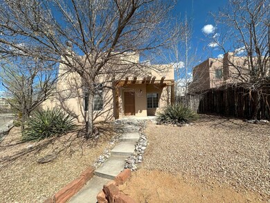 4263 Juniper Hill Ln, Santa Fe, NM 87507 - photo 5
