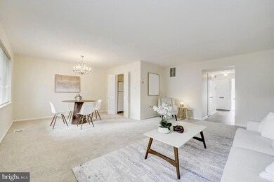 382 W Deer Park Rd, Gaithersburg, MD 20877 - photo 4