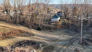 745 Peppers Ferry Rd, Pulaski, VA 24301 - photo 4