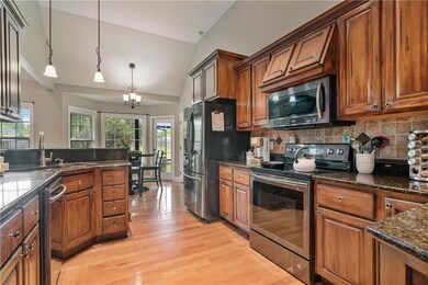 166 Woodford Way SE, Calhoun, GA 30701 - photo 2