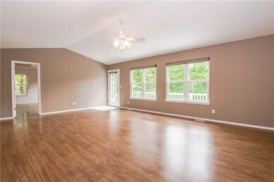 11 Wyncombe Ln, Bella Vista, AR 72714 - photo 2