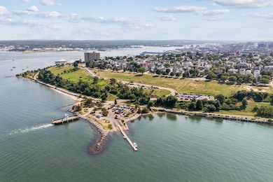 Neighborhood, Eastern Promenade