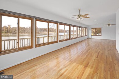 8912 Captains Row, Alexandria, VA 22308 - photo 5