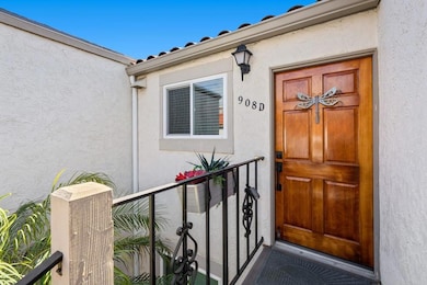 908 Caminito Madrigal unit D, Carlsbad, CA 92011 - photo 3