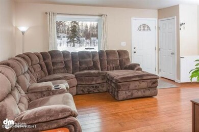 02-Living Room_DMD_8052