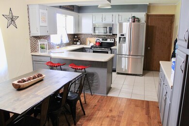 18509 Commercial Point Rd, Circleville, OH 43113 - photo 6