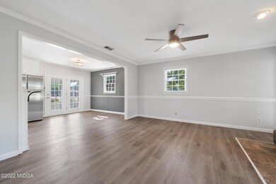 5976 Meadows Dr-01433