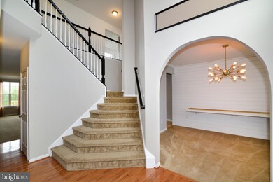 16901 Evening Star Dr, Round Hill, VA 20141 - photo 2