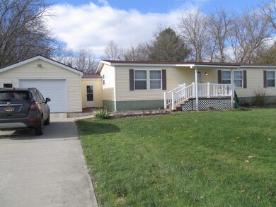 2010 New York 11c, North Lawrence, NY 12967 - photo 3