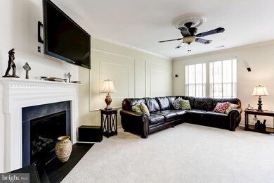 2555 Eastbourne Dr unit 263, Woodbridge, VA 22191 - photo 5