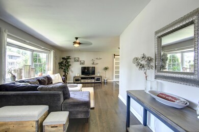 257 Harding Blvd, Matawan, NJ 07747 - photo 6