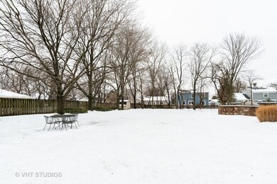 2528 Ryan Ct, Naperville, IL 60564 - photo 2