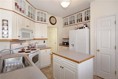 141 Fox Den Cir, Statesville, NC 28677 - photo 7