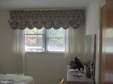 6444 Orland St, Falls Church, VA 22043 - photo 3