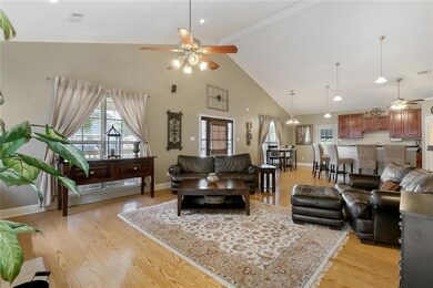 Welcoming layout right through the front door. Gre