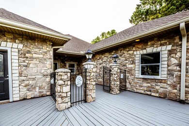 22 Wildwood Lake Dr, Huntsville, TX 77340 - photo 4