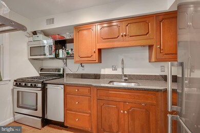 2724 Ordway St NW unit 1, Washington, DC 20008 - photo 3