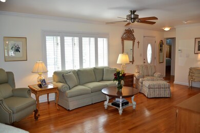 802 Center St, Red Bank, NJ 07701 - photo 4