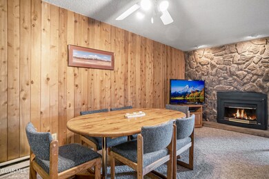 Living & Dining Area