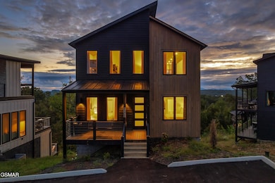 1302 Reedmont Way, Sevierville, TN 37876 - photo 2