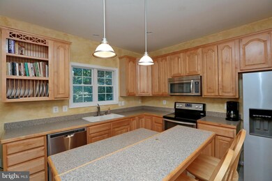 6374 Hard Bargain Cir, Indian Head, MD 20640 - photo 5