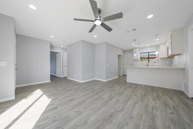 34270 Denise Way, Rancho Mirage, CA 92270 - photo 4