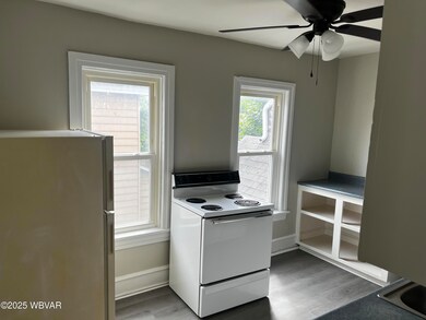 2421 W 4th St unit 2ND. FL., Williamsport, PA 17701 - photo 6