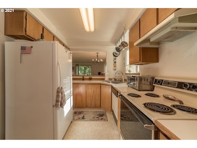 9962 SW Trapper Terrace, Beaverton, OR 97008 - photo 7