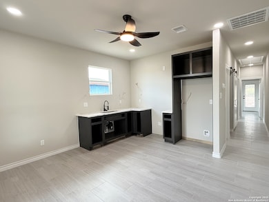 3274 Interstate 35 N unit 2, Natalia, TX 78059 - photo 7