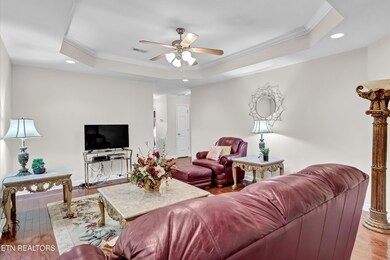 07-214 Butterfly Way-7