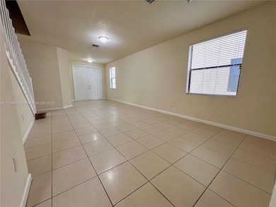 3546 W 86th Terrace, Hialeah, FL 33018 - photo 2
